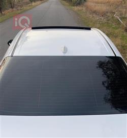 تۆیۆتا کامری